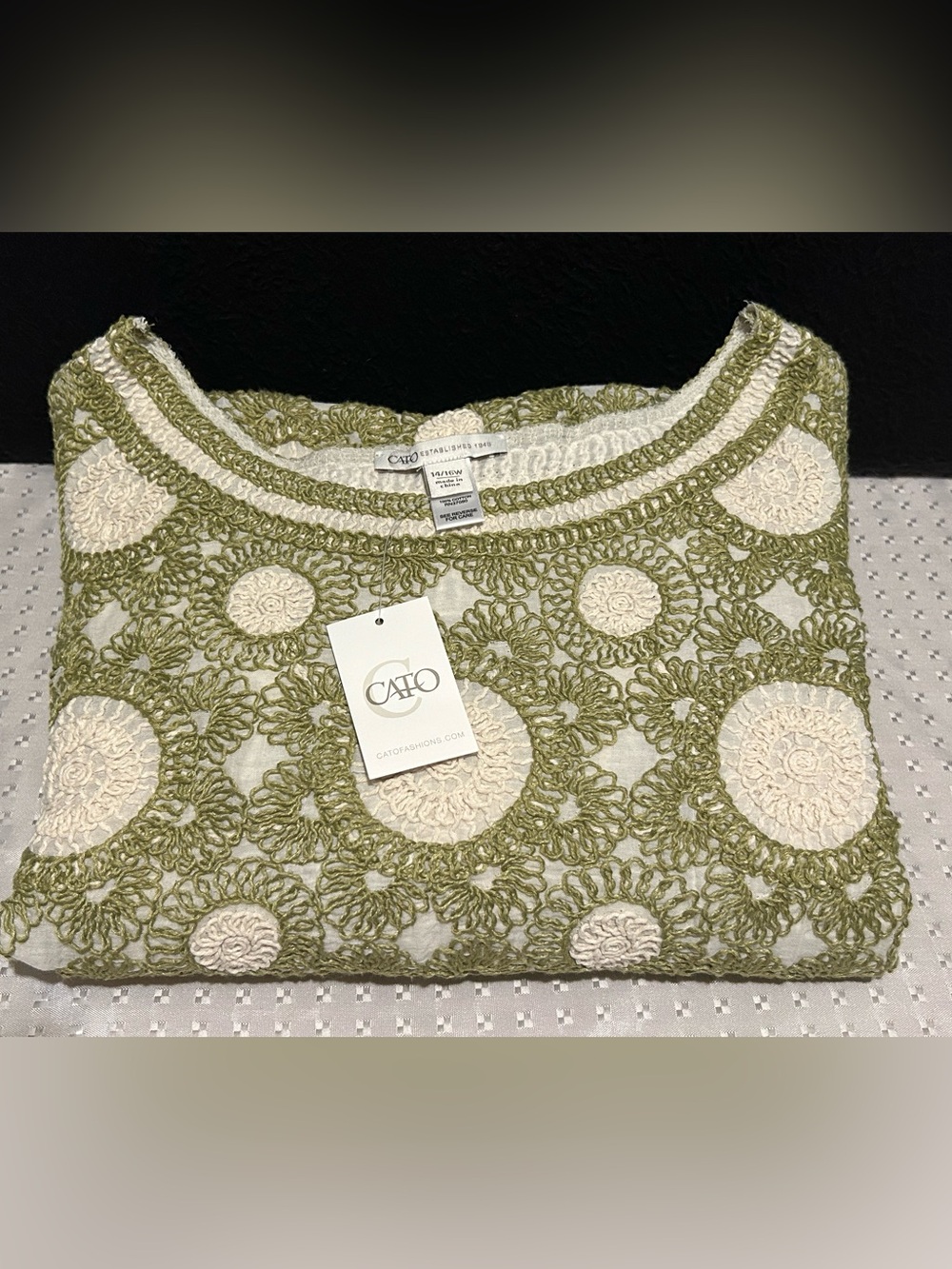 Cato Top Womens 14/16W Plus Green Scoop Neck Puff Sleeve Crochet Boho NWT - Picture 9 of 9